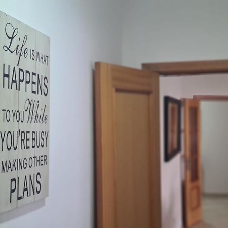 Harbour'S Way, Spacious And Cosy Apartment, With Ac Olhão Exterior foto