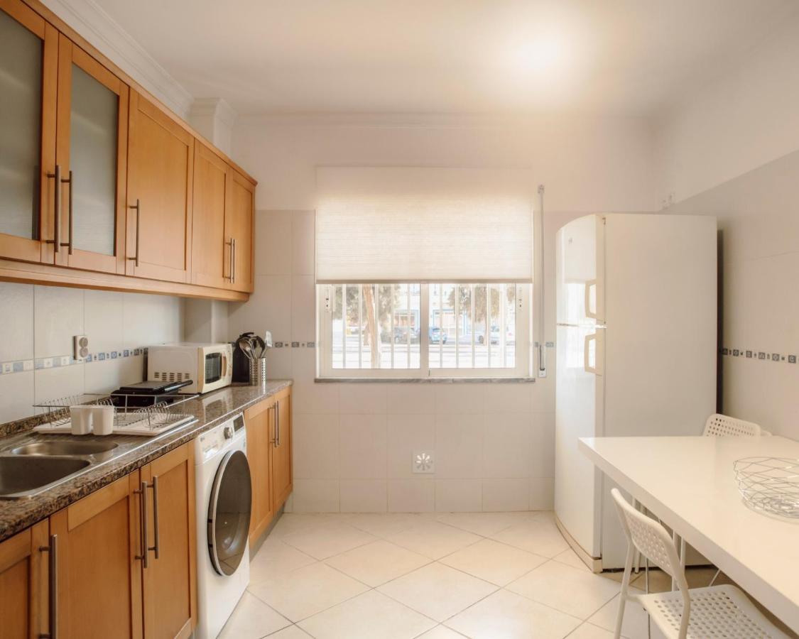 Harbour'S Way, Spacious And Cosy Apartment, With Ac Olhão Exterior foto
